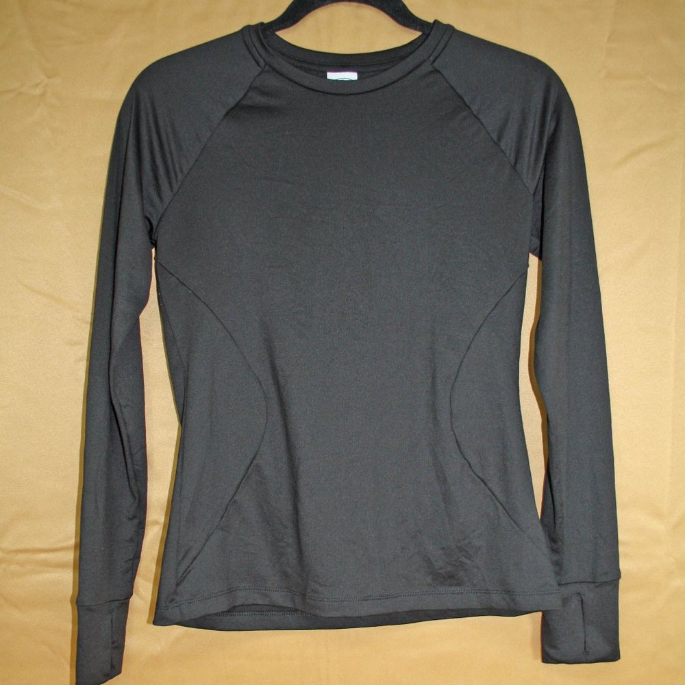 Women's Athletic Works Long Sleeve Hand Warmer Shirt Size Small4-6